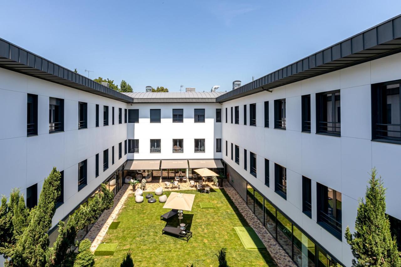 Les Jardins De St Cloud Aparthotel Saint-Cloud Exterior foto