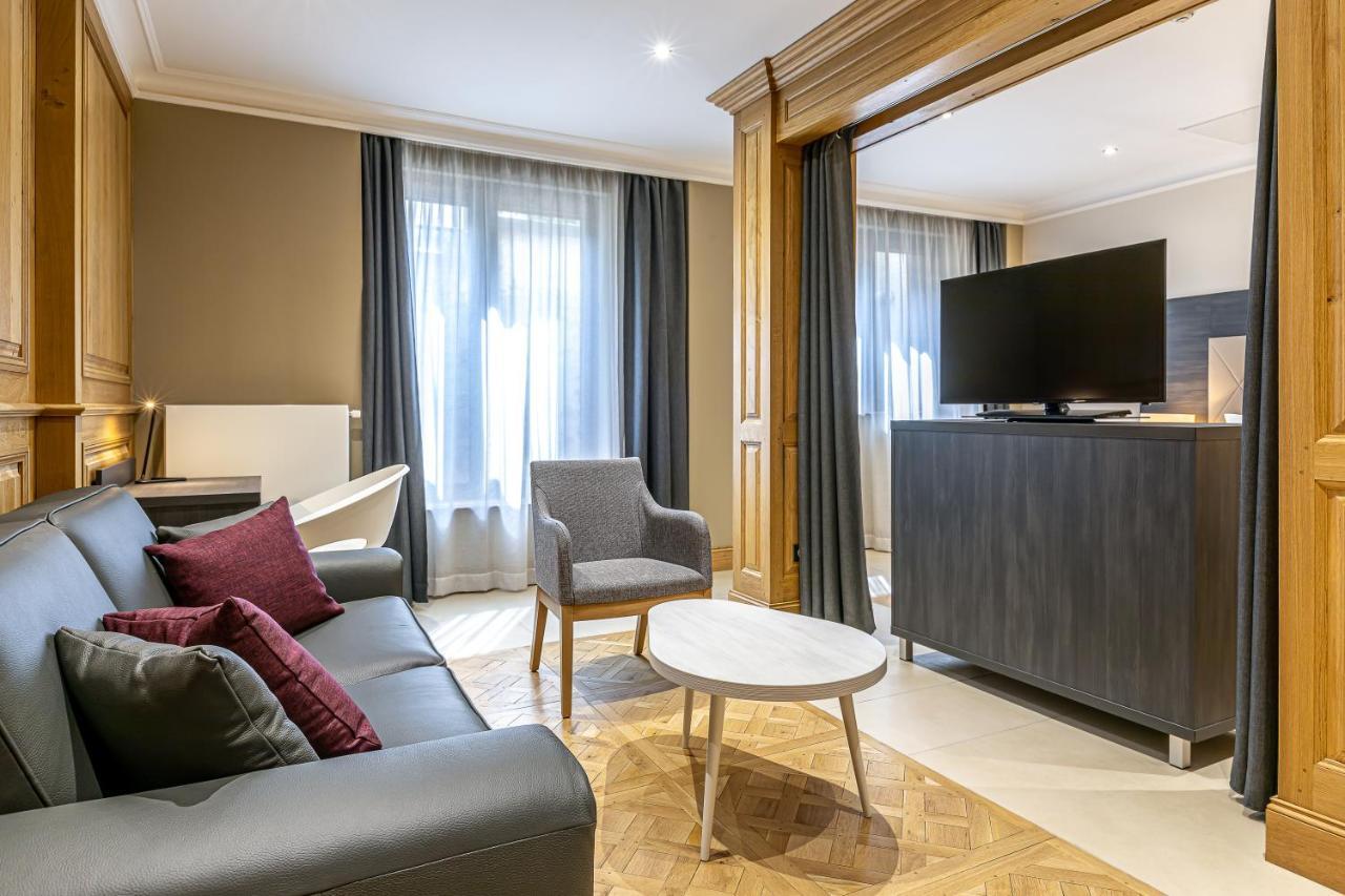 Les Jardins De St Cloud Aparthotel Saint-Cloud Exterior foto